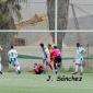 El remate de Salvi Blzquez busca la escuadra del portal defendido por Javi Romero. Foto: J, Snchez