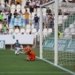 Lance del partido entre el Crdoba CF y el Cdiz B. Foto: Fran Prez