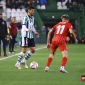 Lance del partido disputado entre el Crdoba CF y el Sevilla FC. Foto: Fran Prez