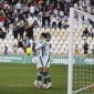 Lance del partido entre el Crdoba y el Ceuta disputado en El Arcngel. Foto: Fran Prez